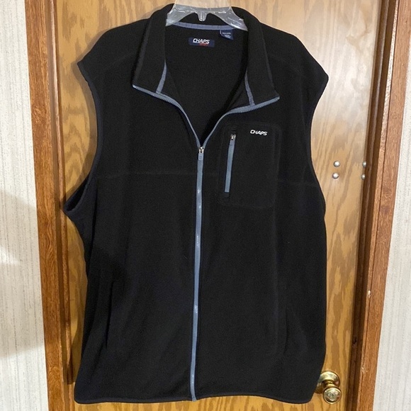 Chaps Sport Fleece Vest size 3XL. (BO) - Picture 2 of 6